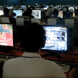 Геймер 6 лет прожил в Интернет кафе, играя в компьютерные игры