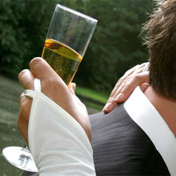 Пристрастие к алкоголю разрушает браки