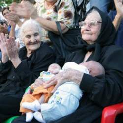 Семья из Сардинии установила рекорд по долголетию