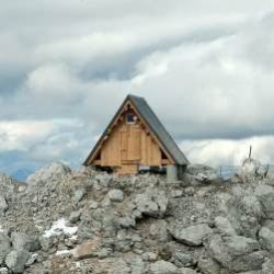 Бесплатный отель в Альпах на высоте 2 531 м над уровнем моря