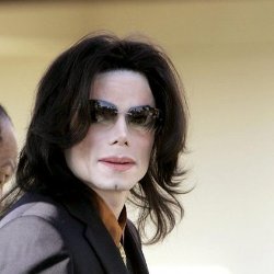 Майкл Джексон прожил 2 месяца без настоящего сна