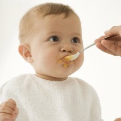 "Баночное" детское питание - выбор с ущербом для здоровья