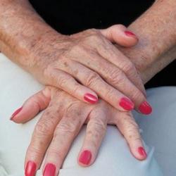 Как руки выдают возраст женщины