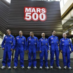 Завершился 520-дневный "полет на Марс"