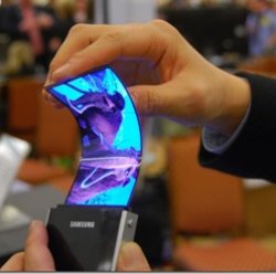 Новые телефоны Samsung будут оснащены гибкими дисплеями  