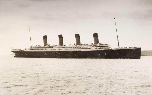 19 зловещих фотографий, снятых на "Титанике" до его гибели