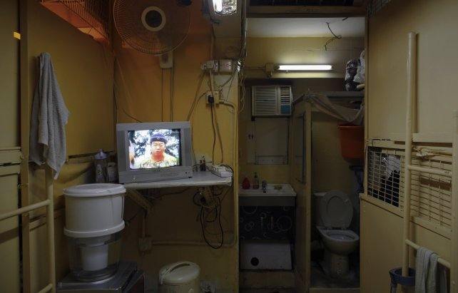 Шокирующие фотографии самых маленьких квартир мира