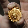 В Болгарии найден древний клад золота