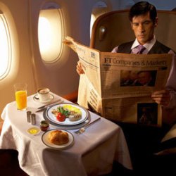 Ученые выяснили, почему еда в самолете кажется невкусной