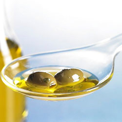 Неожиданные способы применения оливкового масла