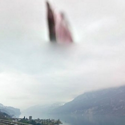 Google Street View запечатлел Иисуса и Деву Марию в небе над Швейцарией