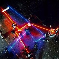 Лазерные схемы сделают компьютеры в тысячу раз быстрее