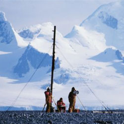 Ученые собираются искать жизнь в древних озерах Антарктиды