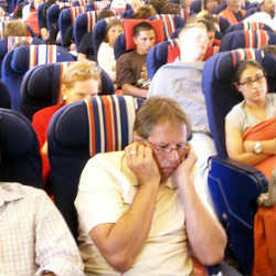 Неприятный запах вынуждает экстренно сажать самолеты