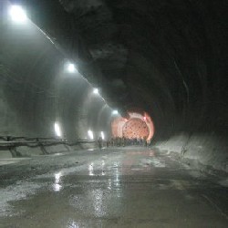 В Швейцарии построили самый длинный туннель в мире 