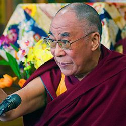 Далай-лама: "Китай создал "Ад на земле" в Тибете"