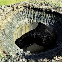 На Ямале обнаружили десятки новых таинственных кратеров