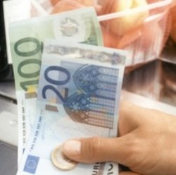 Вознаграждение за потерянную тетрадь - 10 тысяч евро