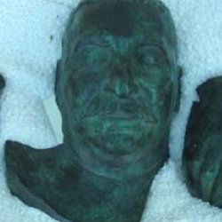 Посмертная маска Сталина ушла  с молотка