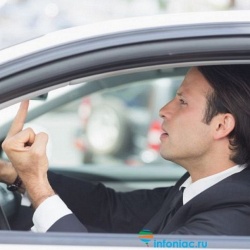 Исследование: Владельцы дорогих машин чаще нарушают ПДД и проявляют агрессию