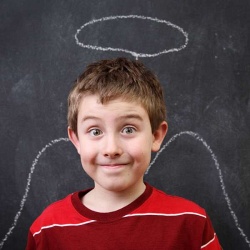 8 советов, как вырастить ангельского и неизбалованного ребенка