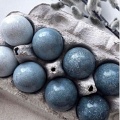 Красивые космические яйца на Пасху натуральными красителями
