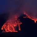 Итальянский вулкан Этна снова извергается